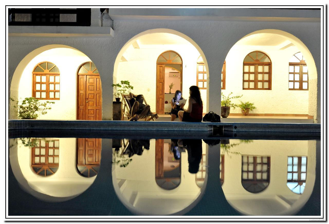 Hotel La Posada Del Sol Гранада Экстерьер фото